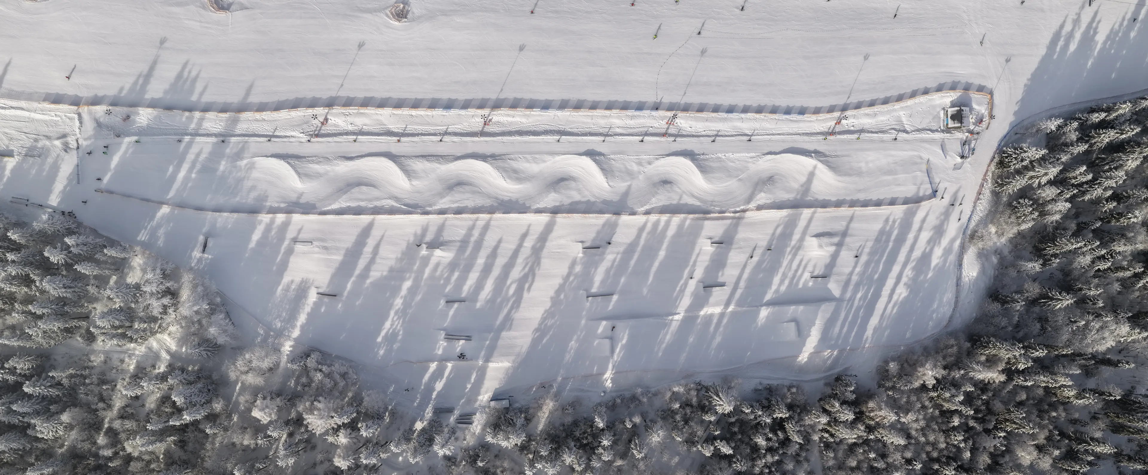 Widok z drona na Snowpark Kotelnica Białczańska