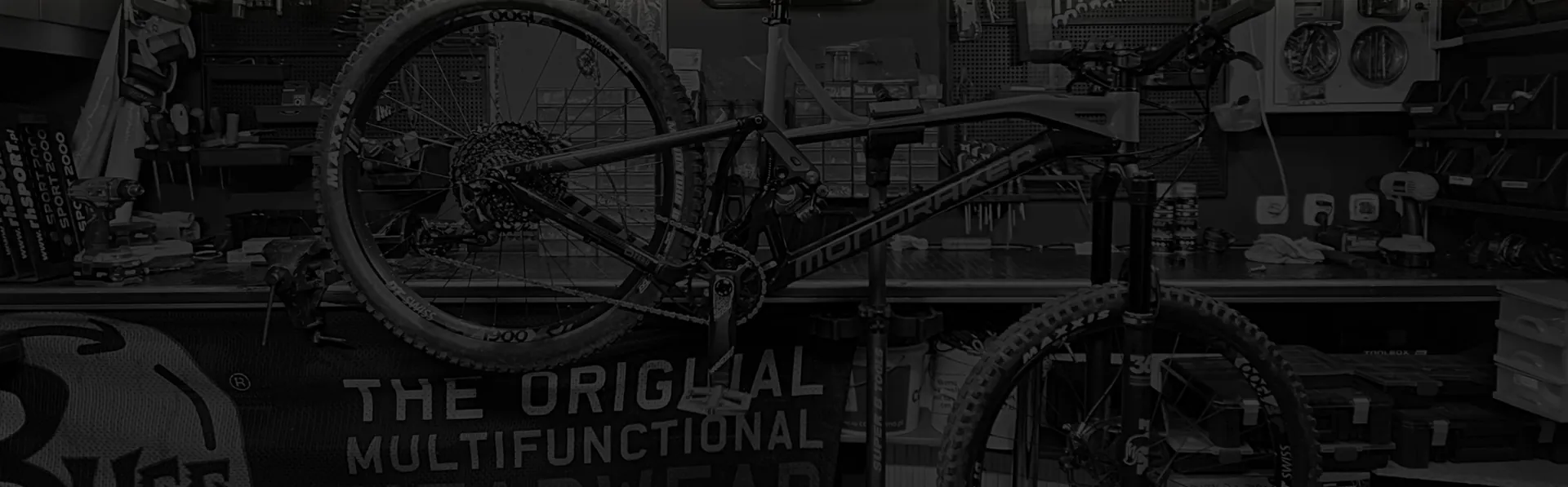 Bike service workshop at Kotelnica Białczańska