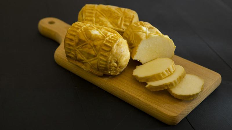 From Delivery to Plate - The Journey of Oscypek to the Slopes