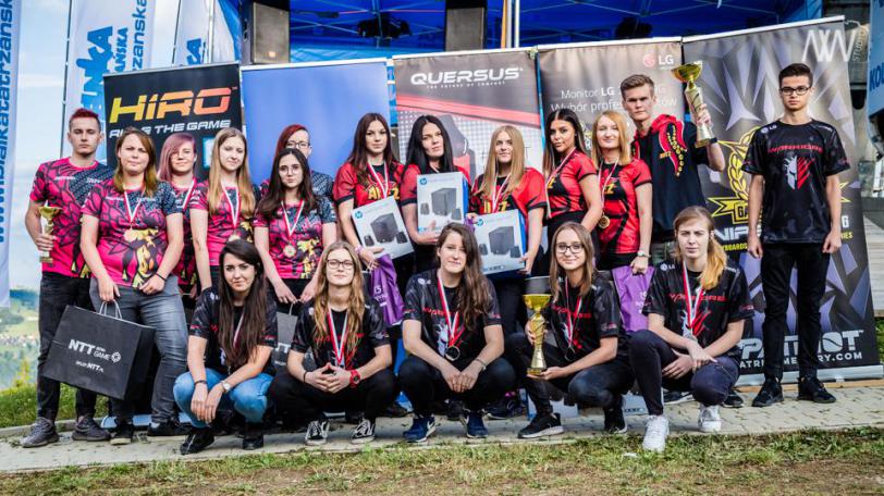 Obrazek artykułu SUPER GAME e-sport